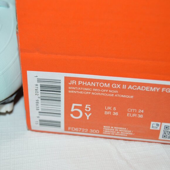 Nike JR Phantom GX II Academy FG/MG Mint/Atomic Red/Off Noir Size 5.5Y (New) - Picture 12 of 13